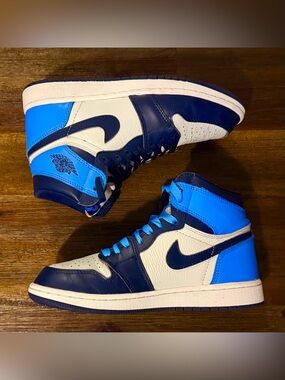 Nike Air Jordan 1 High OG UNC - Size 5.5Y - Obsidian Blue Sail READ DEAL SUMMER